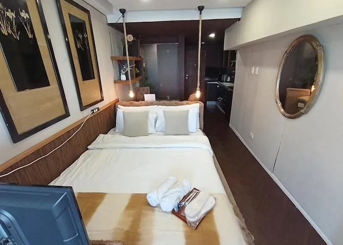 Benedict's Staycation Manila